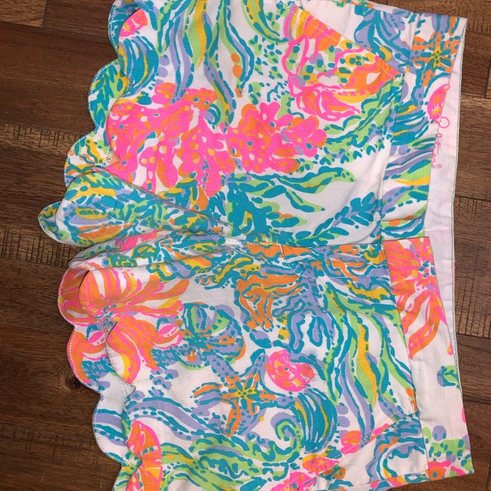 Lilly Pulitzer Shorts size 4